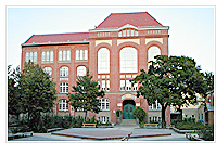 Elizabeth-Shaw-Grundschule Eingang